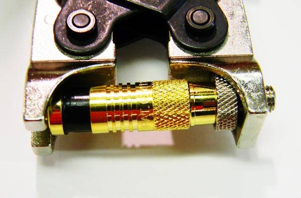 Platinum 18052 RG6 gold RCA SealSmart compression connector