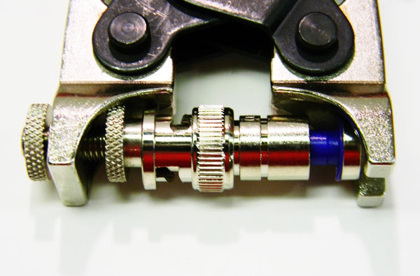 Platinum 18240 23 AWG nickel BNC SealSmart compression connector