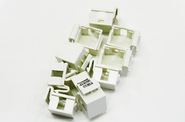 Ortronics TechChoice blank fog white keystone snap in connector