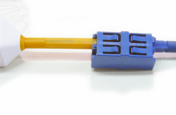 Datcom Realm Cle-Pen one click cleaner for LC 1.25mm ferrules.