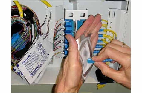 Microcare Sticklers MMC-FA1 harsh environments fiber optic cleanwipes