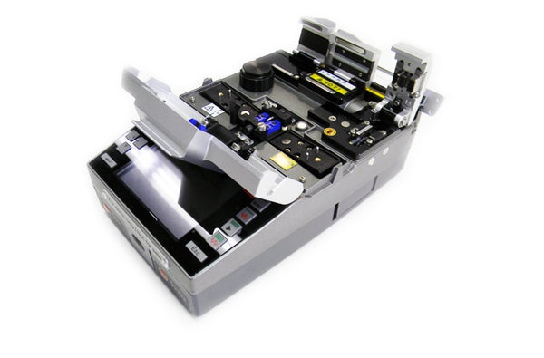 Ilsintech fusion splicer, clad to clad alignment.